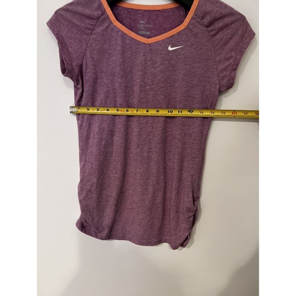 Nike Woman's Dri-Fit Pink with White Short Sleeve T-Shirt - Size Large - Picture 4 of 6